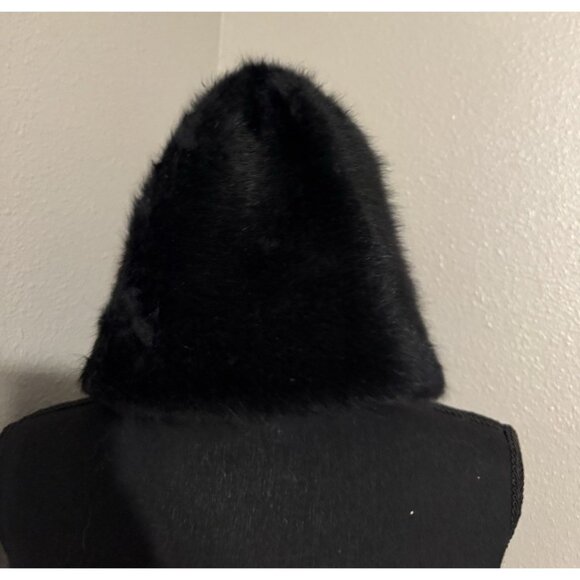 NORDSTROM Women’s Black Faux Fur Bucket Style Hat #N0462080NS NWT main image 7